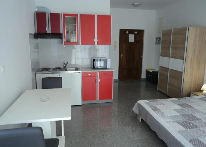 Charming For Couples Near Ac Parking Medulin